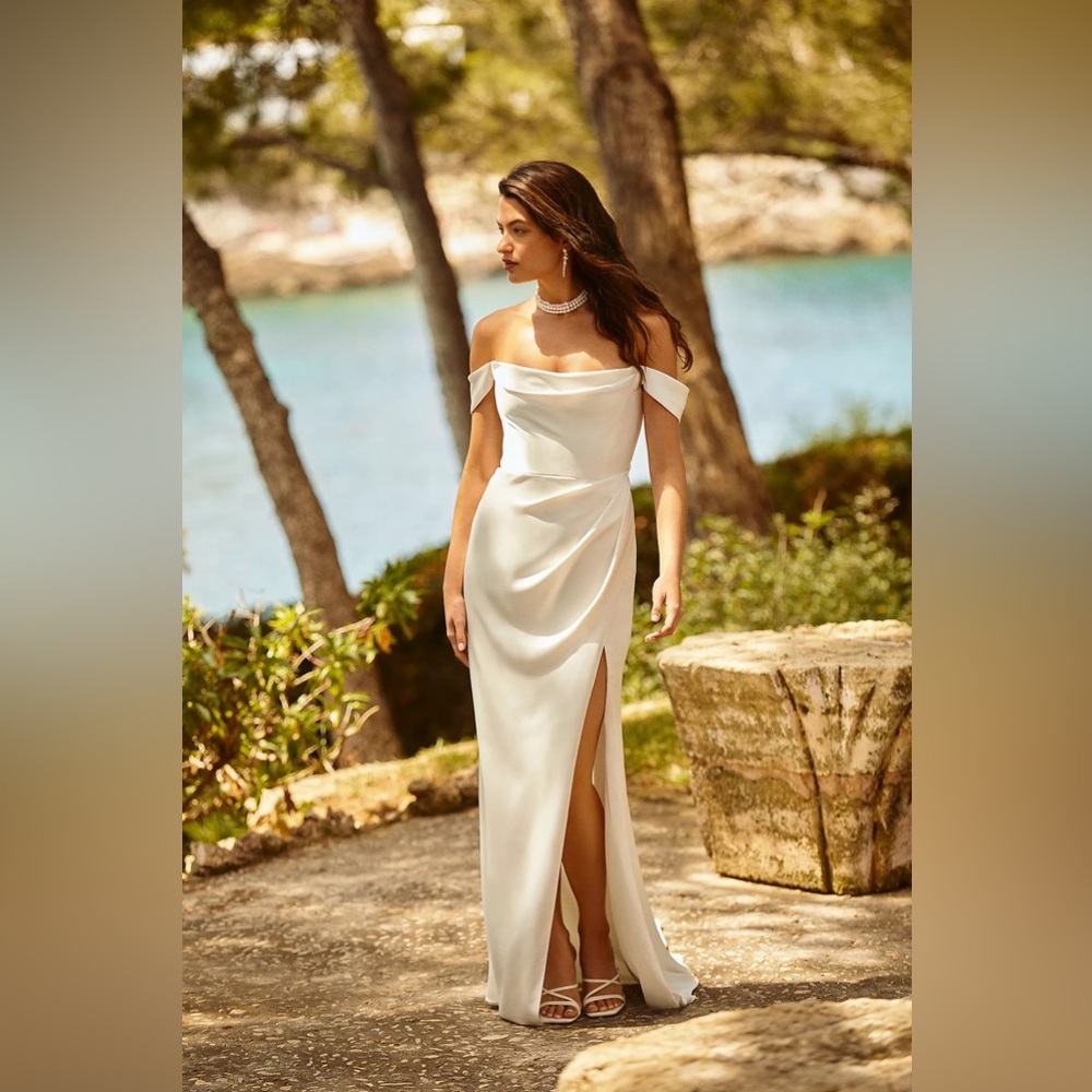 The Jenny by Jenny Yoo Viviana Wedding Gown